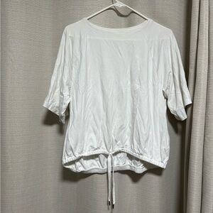 Prologue tie front top